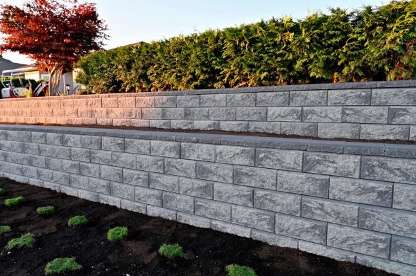 Concrete Retaining Wall Installation in Las Vegas