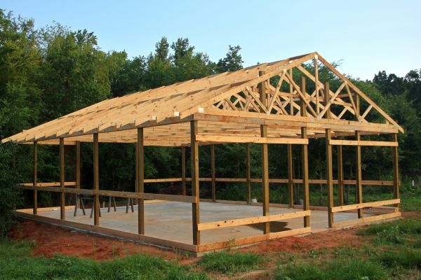 Barn Pad Installation in Las Vegas